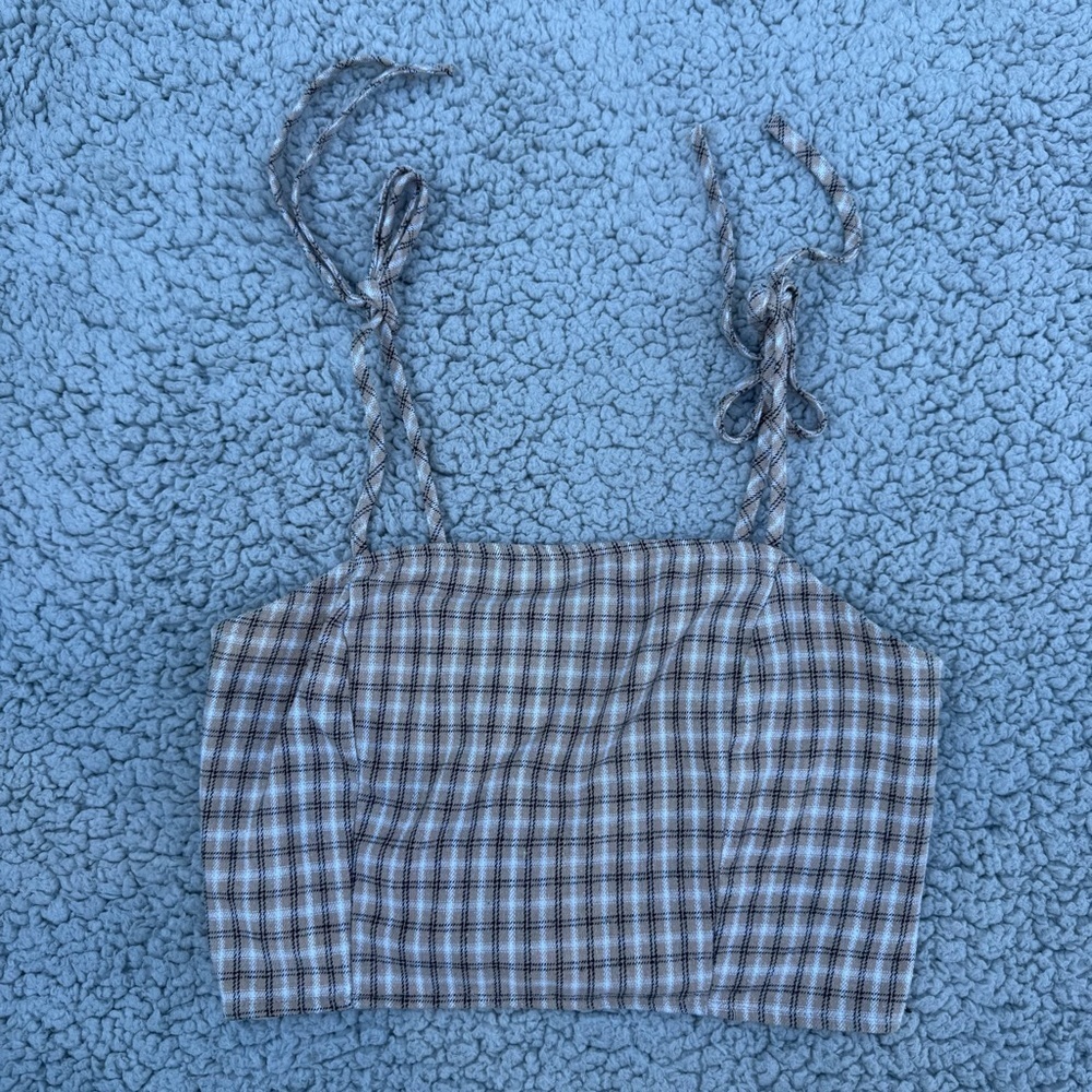 Plaid top